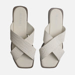 Sandalia plana nyra de cuero para mujer - Hueso