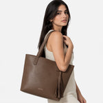 Cartera almizcle de cuero para mujer - Almendra