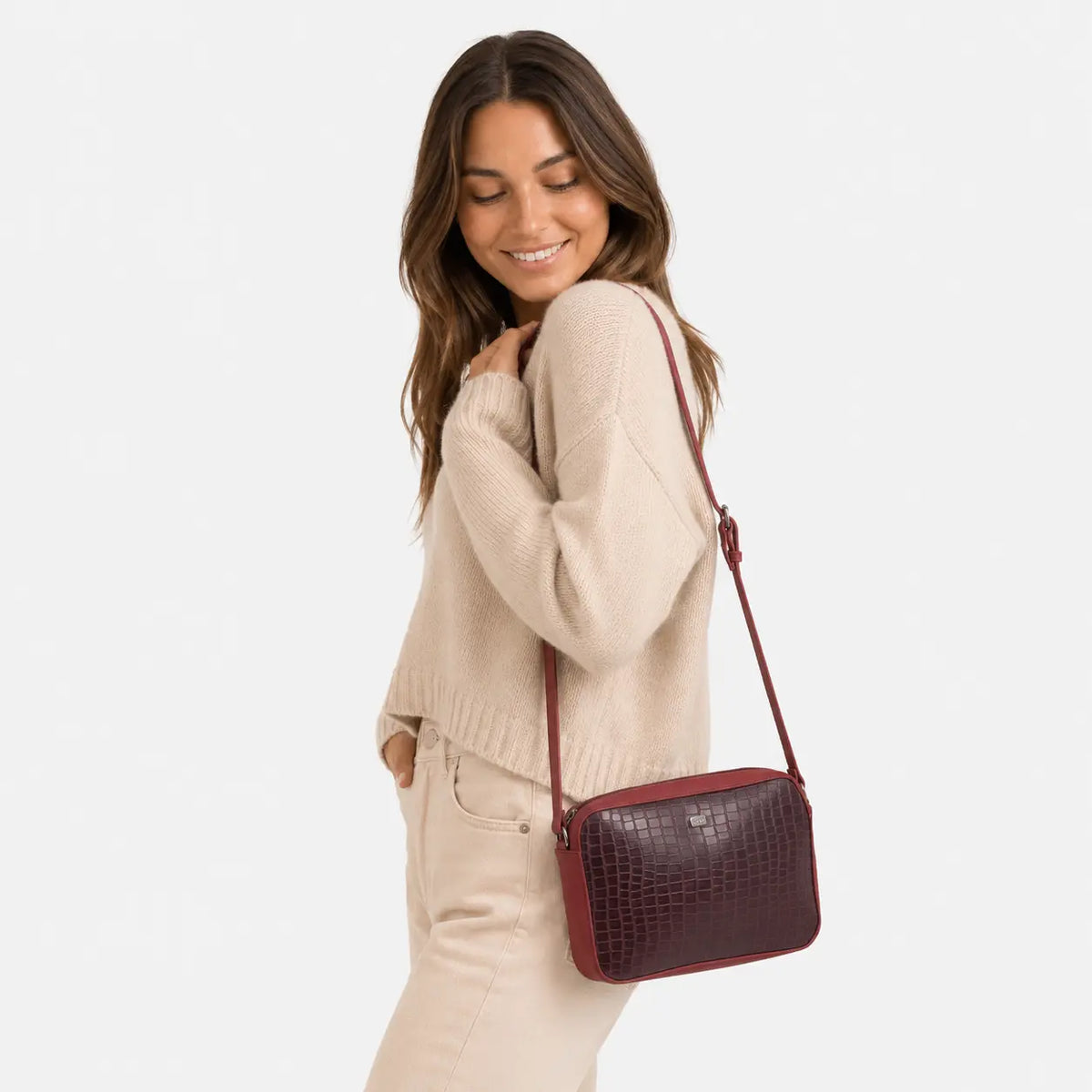 Bolso manos libres amay de cuero para mujer - Vino