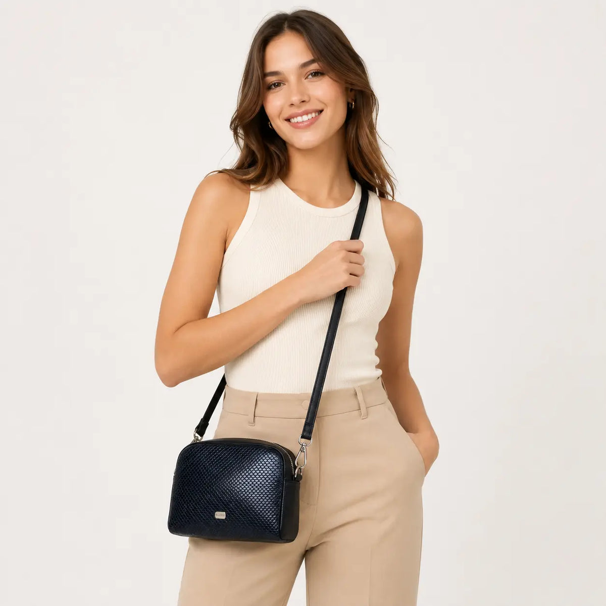 Bolso manos libres livia de cuero para mujer - Azul