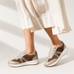 Tenis onixia de cuero para mujer - Café