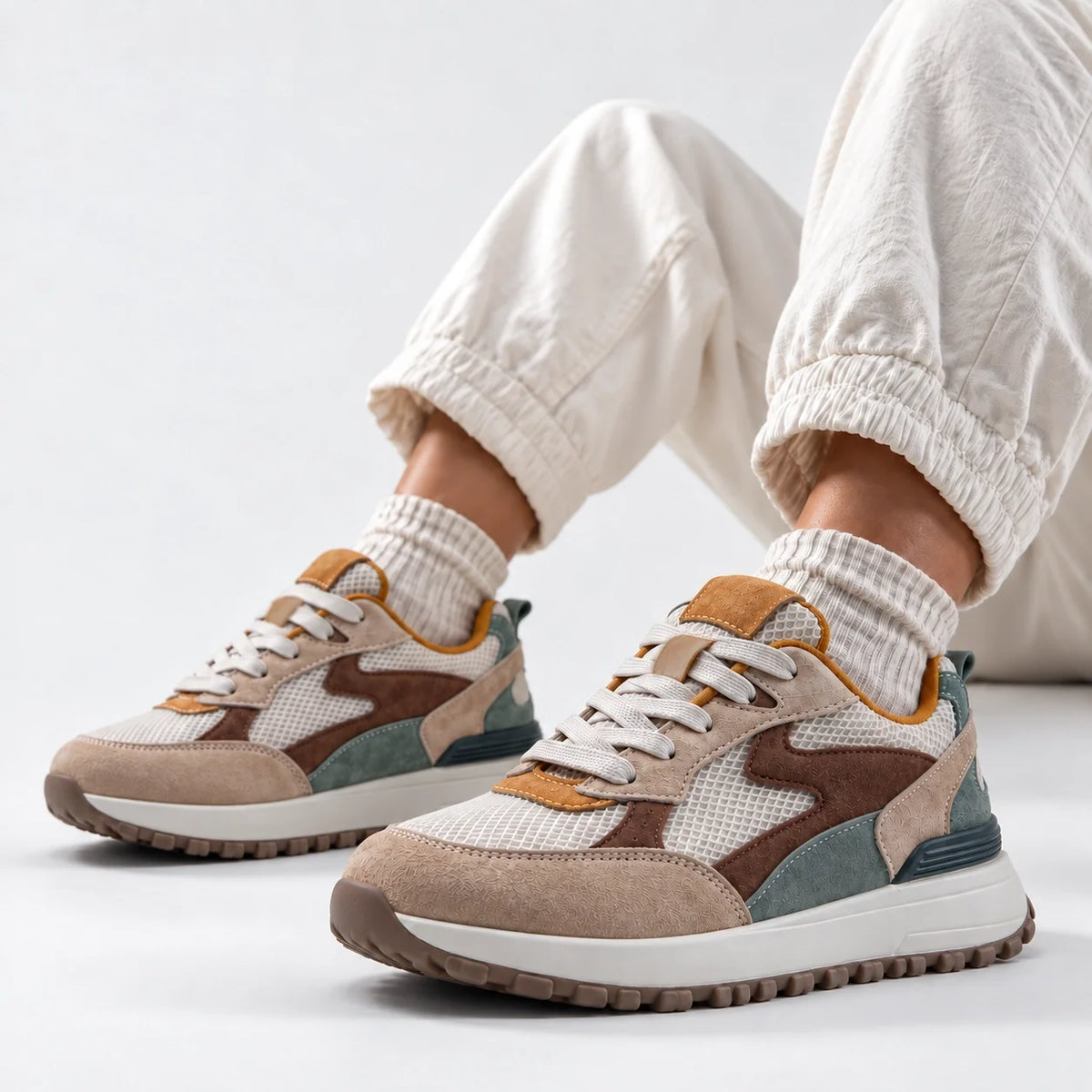 Tenis pivot de cuero para mujer - Café