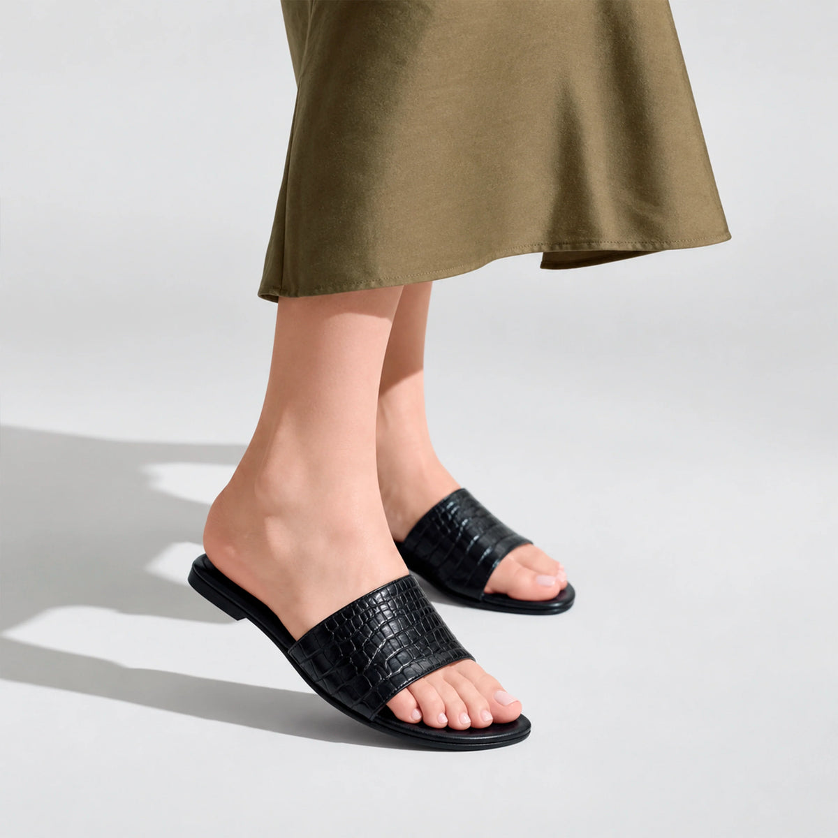 Sandalia plana gerbera de sintético para mujer - Negro