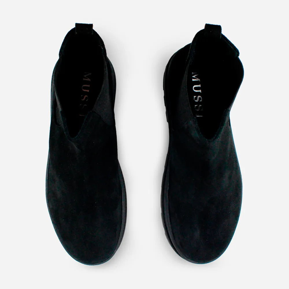 Botin tractorado sahara de cuero carnaza para mujer - Negro