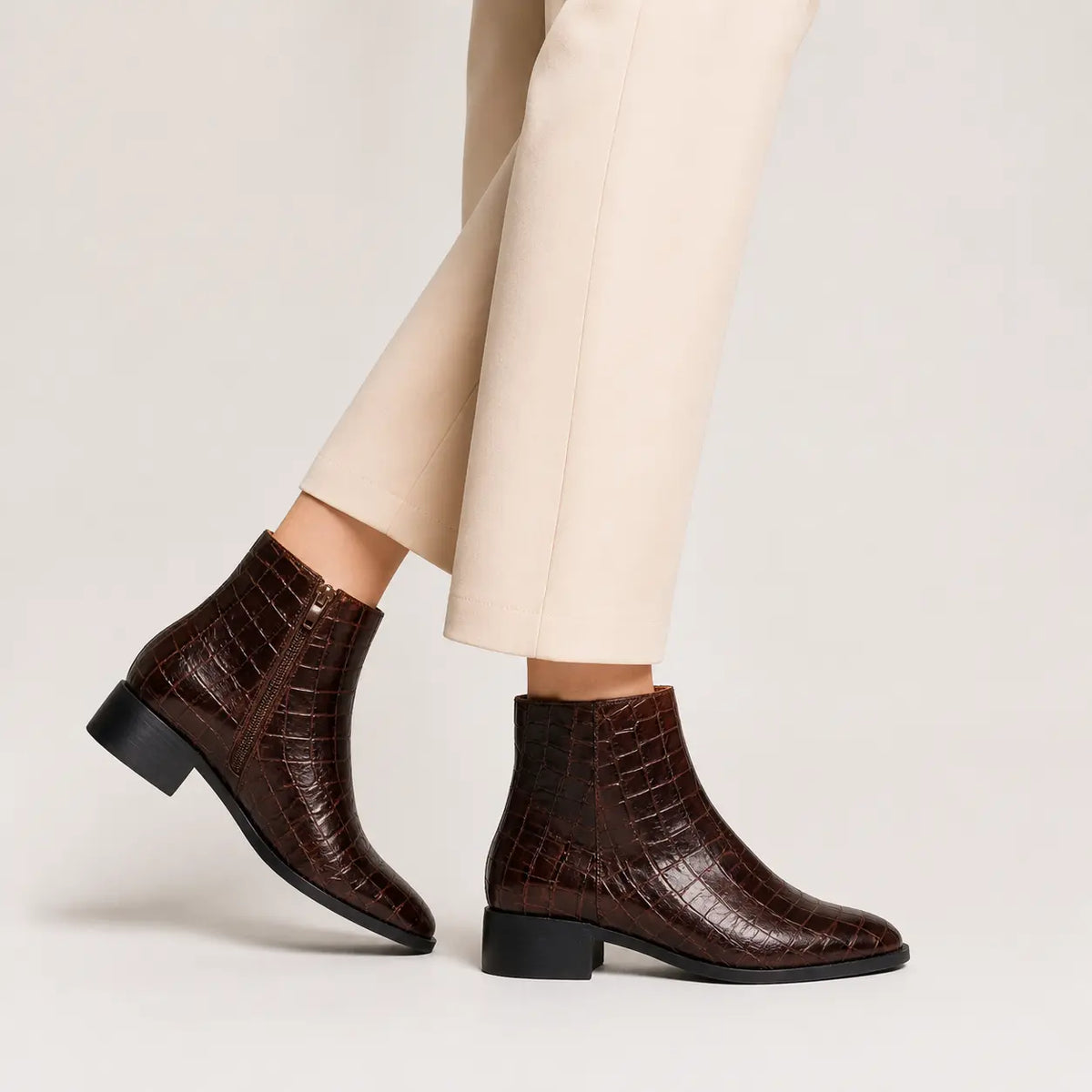 Botin plano tamel de cuero para mujer - Café