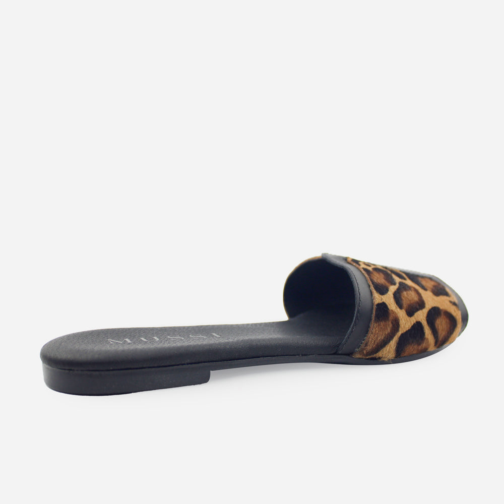 Sandalia plana alina de cuero carnaza para mujer - Negro