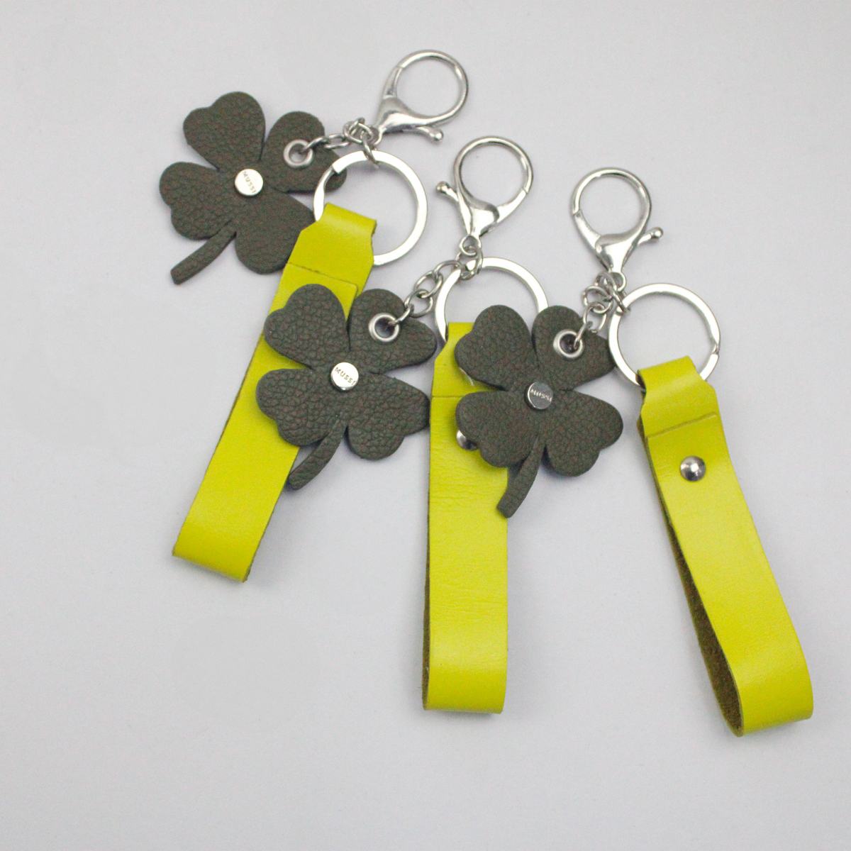 Llavero Trébol de cuero para mujer - Verde