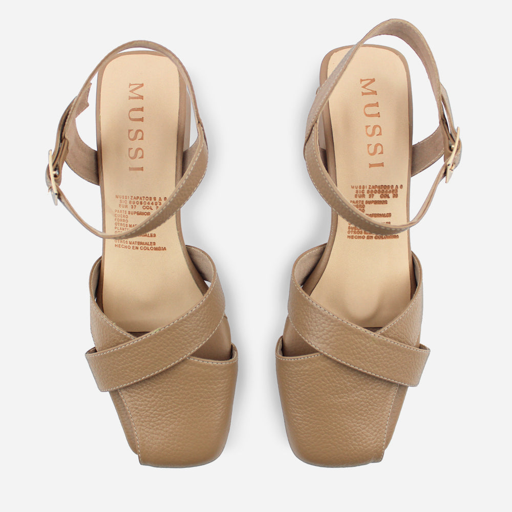 Sandalia tacon armonia de cuero para mujer - Almendra