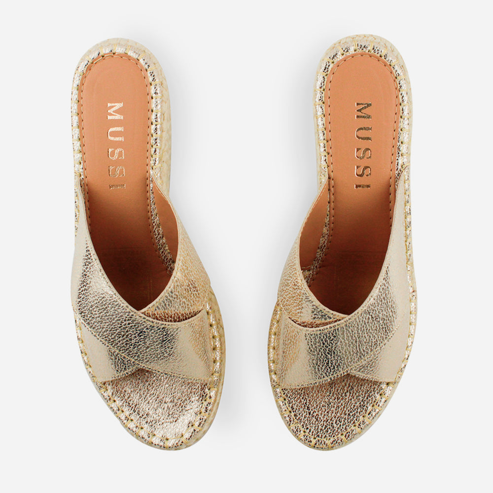 Sandalia plataforma madelaine de sintético para mujer - Oro