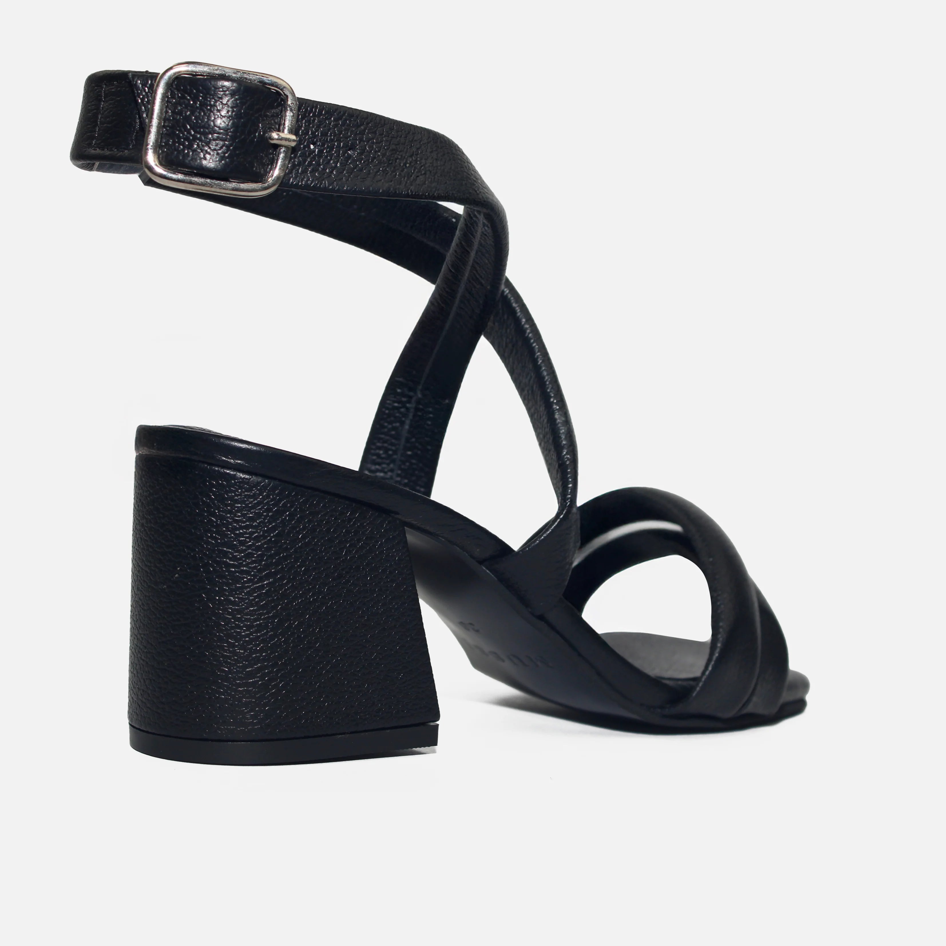 Sandalia tacon alia de cuero para mujer Negro