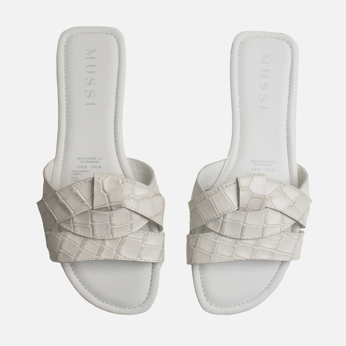 Sandalia plana elira de cuero para mujer - Hueso