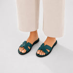 Sandalia plana tidara de cuero para mujer - Verde