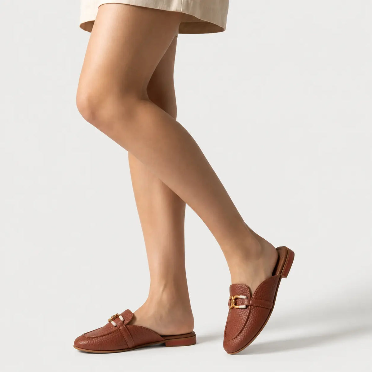 Zueco plano aravia de sintético para mujer - Miel