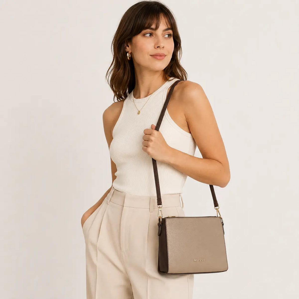 Bolso manos libres arlet de cuero para mujer - Café