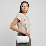 Bolso manos libres casis de cuero para mujer - Blanco