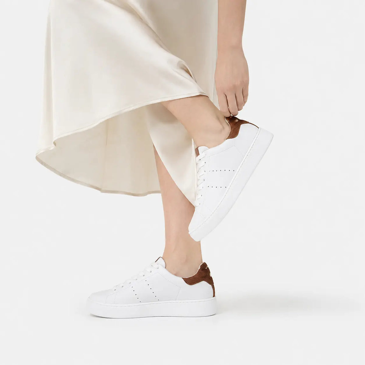 Tenis mary de cuero para mujer - Hueso