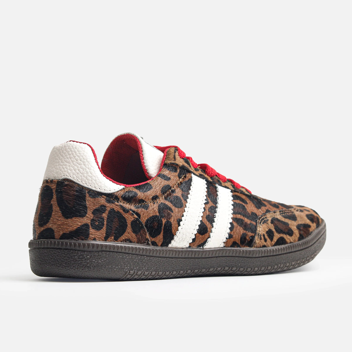 Tenis perlais de cuero para mujer - Cafe