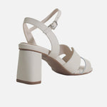 Sandalia tacon avril de cuero para mujer - Hueso