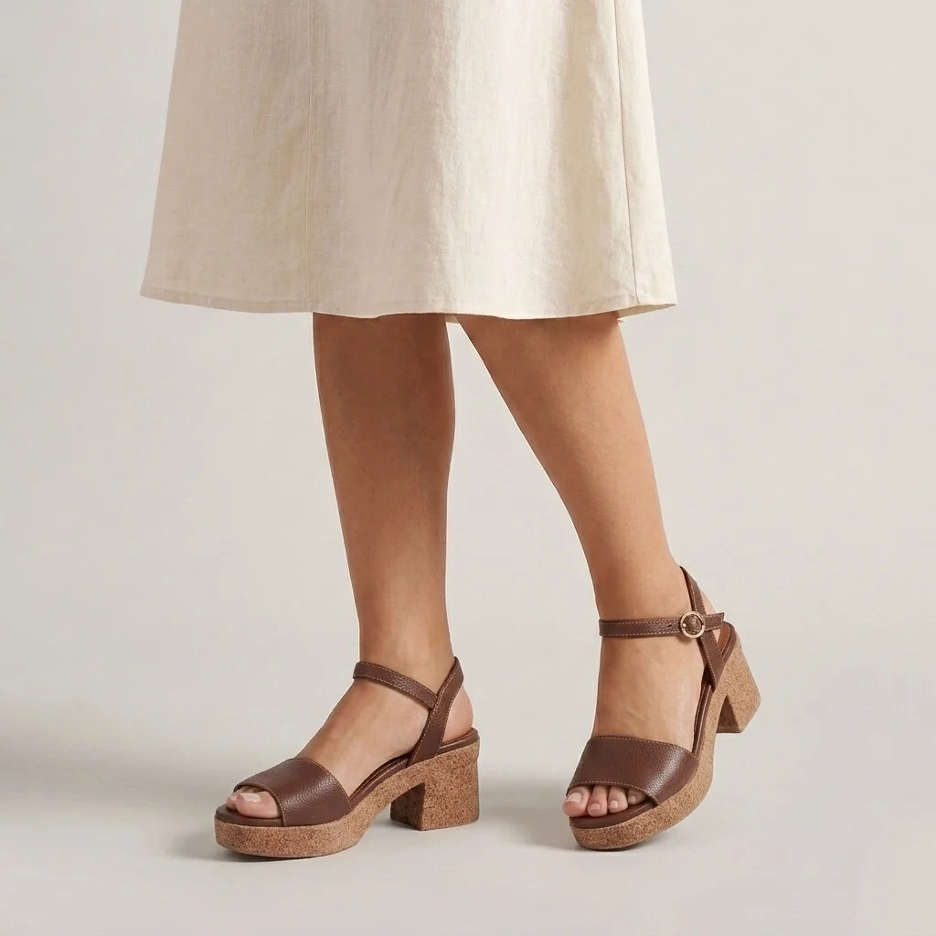 Sandalia tacon plataforma celestae de cuero para mujer - Miel