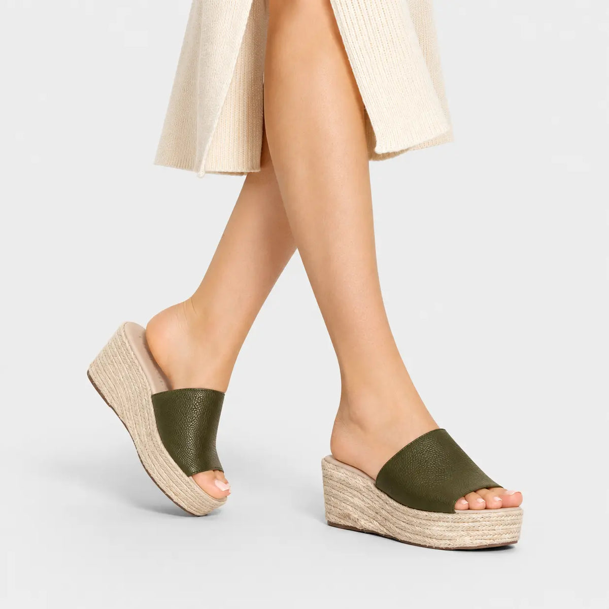 Sandalia plataforma aquamara de cuero para mujer - Verde