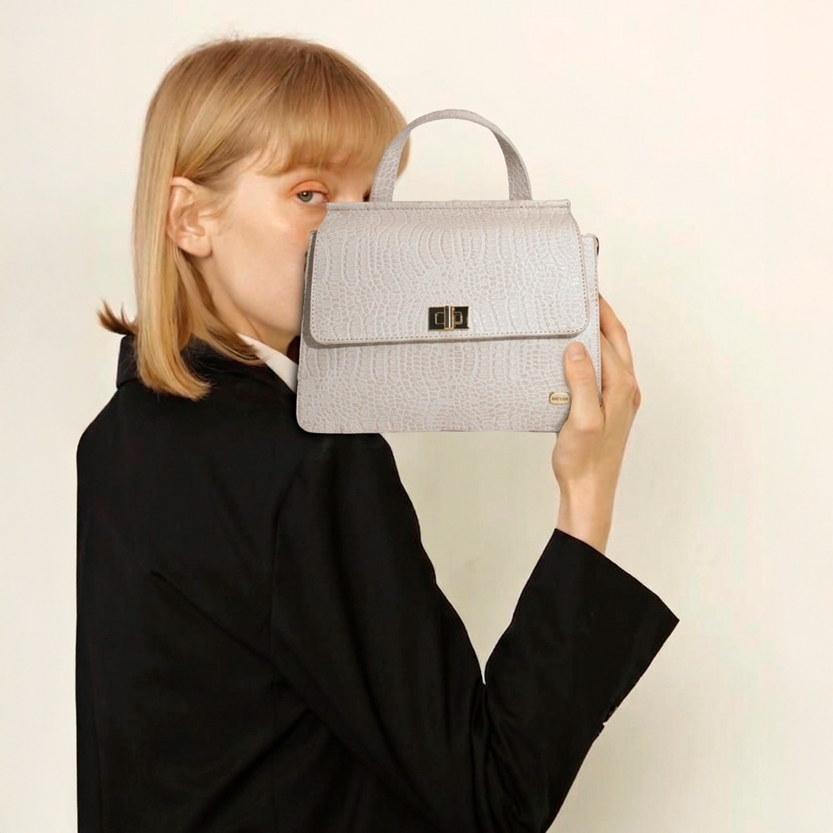 Bolso manos libres jade de cuero para mujer - Hueso