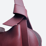 Bolso manos libres paulette de cuero para mujer - Vino