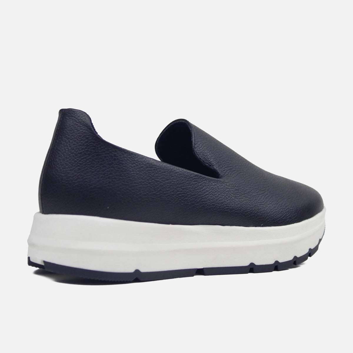 Tenis naira de cuero para mujer - Negro