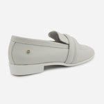 Mocasin plano astrid de cuero para mujer - Gris