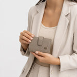 Billetera levana de cuero para mujer - Bronce